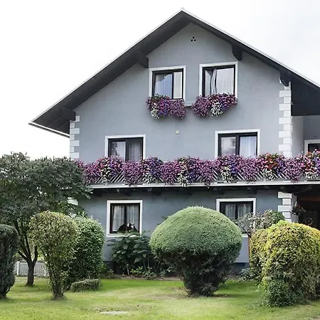 Schindelbacherhof Apartment